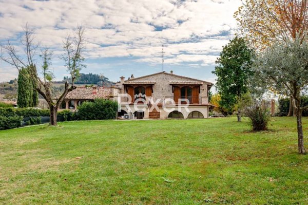 casa indipendente in vendita a San Gimignano
