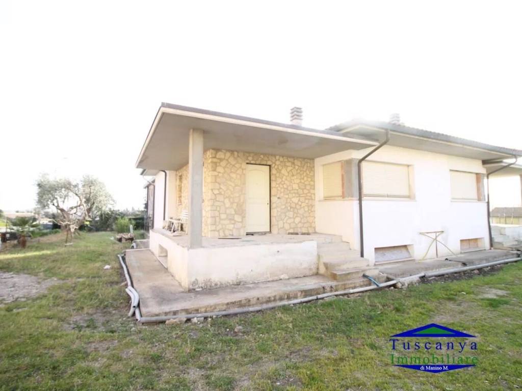 casa indipendente in vendita a San Gimignano