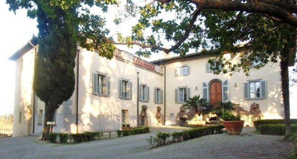 negozio in vendita a San Gimignano