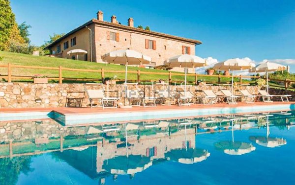 casale in vendita a San Gimignano