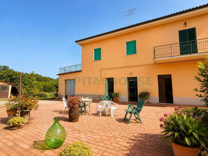 casa indipendente in vendita a San Gimignano