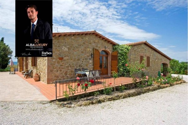 casa indipendente in vendita a San Quirico d'Orcia in zona Bagno Vignoni