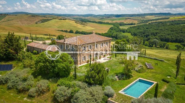 casa indipendente in vendita a San Quirico d'Orcia