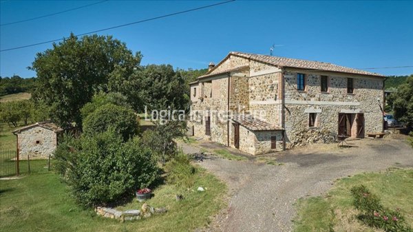casale in vendita a San Quirico d'Orcia in zona Bagno Vignoni