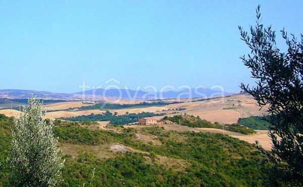 casa indipendente in vendita a San Quirico d'Orcia in zona Bagno Vignoni