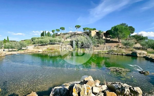 casa indipendente in vendita a San Quirico d'Orcia