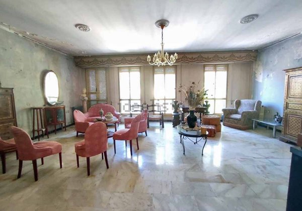 casa indipendente in vendita a San Quirico d'Orcia