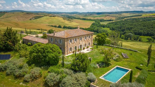 casa indipendente in vendita a San Quirico d'Orcia