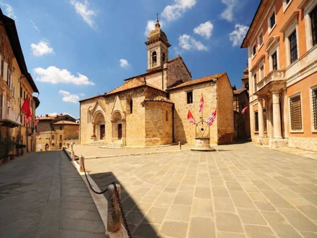 intera palazzina in vendita a San Quirico d'Orcia