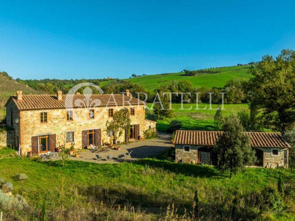 casa indipendente in vendita a San Quirico d'Orcia