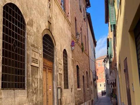 intera palazzina in vendita a San Quirico d'Orcia
