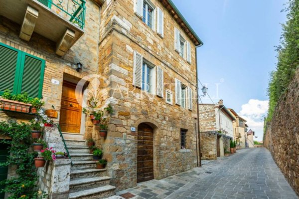 appartamento in vendita a San Quirico d'Orcia in zona Vignoni