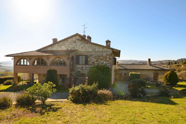casa indipendente in vendita a San Quirico d'Orcia