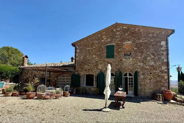 casa indipendente in vendita a San Quirico d'Orcia in zona Bagno Vignoni