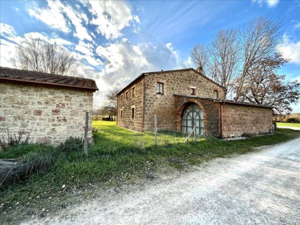 casa indipendente in vendita a Sarteano