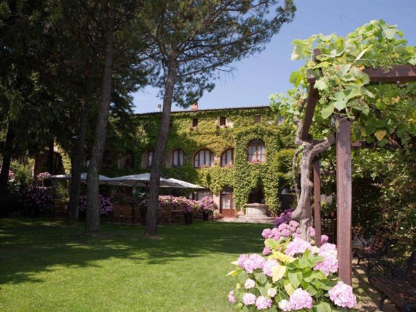 intera palazzina in vendita a Sarteano