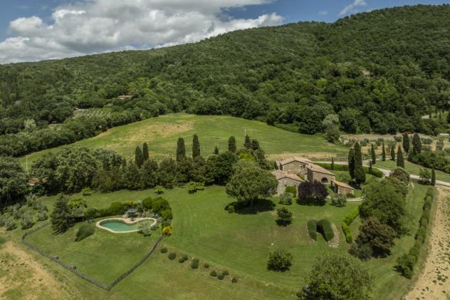 casa indipendente in vendita a Sarteano