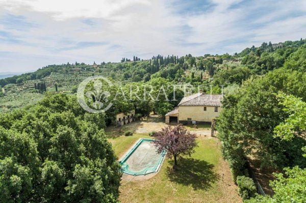 casa indipendente in vendita a Sarteano