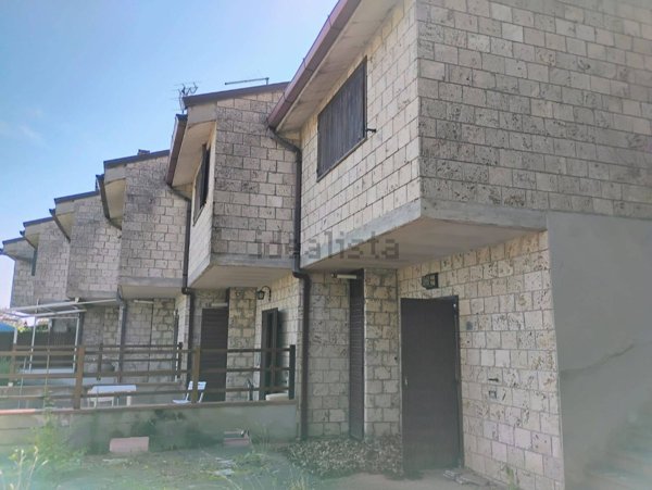 casa indipendente in vendita a Sarteano