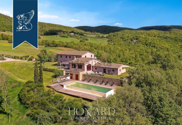 casa indipendente in vendita a Sarteano