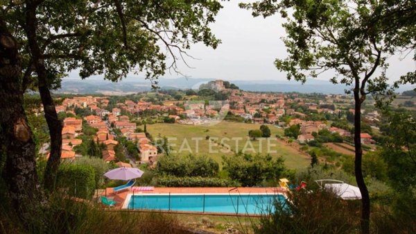 casa indipendente in vendita a Sarteano