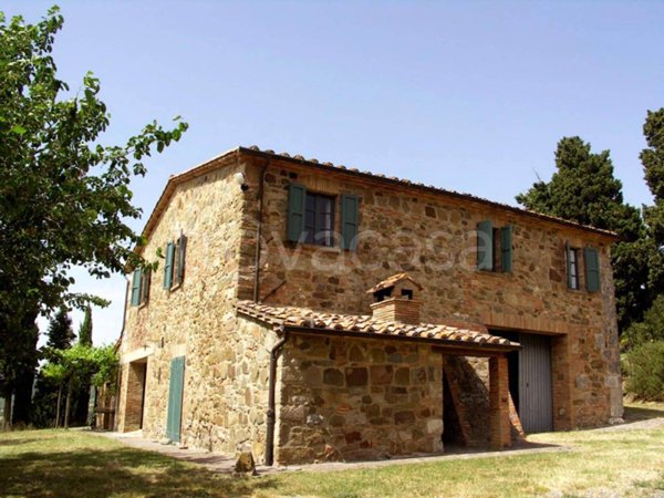 casa indipendente in vendita a Sarteano