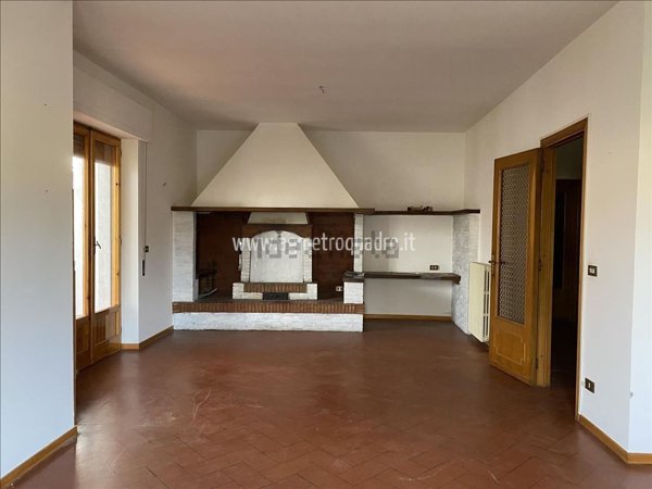 casa indipendente in vendita a Sarteano