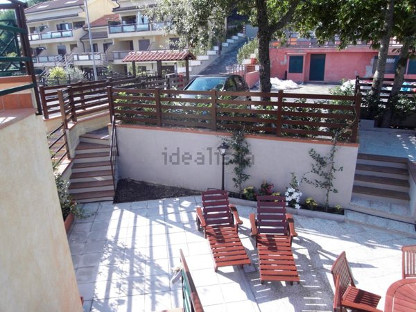 casa indipendente in vendita a Sarteano