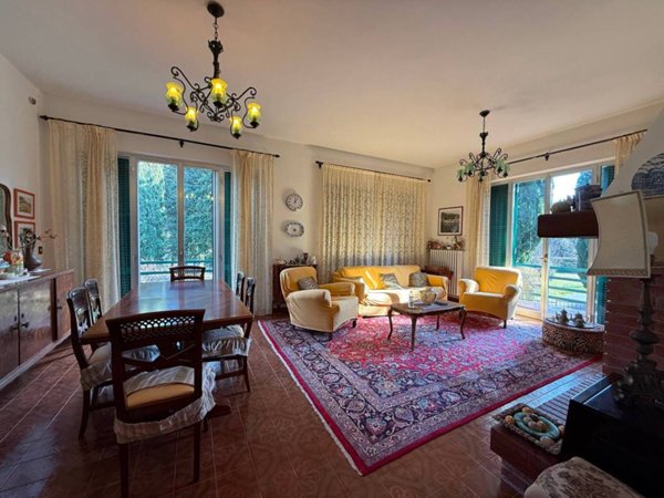 casa indipendente in vendita a Sarteano