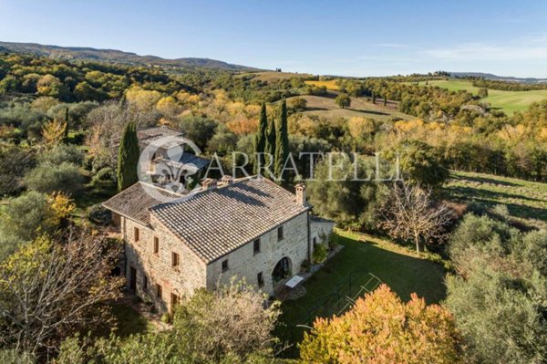 casa indipendente in vendita a Sarteano