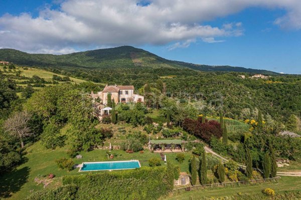 casa indipendente in vendita a Sarteano