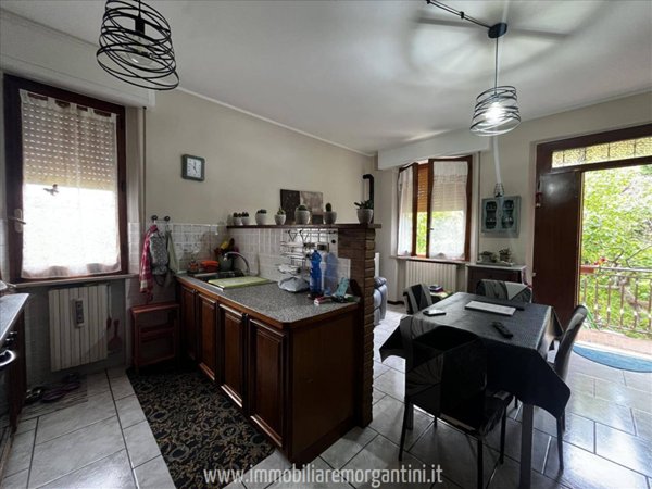 casa indipendente in vendita a Sarteano