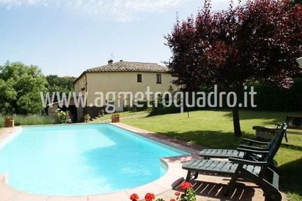 casa indipendente in vendita a Sarteano