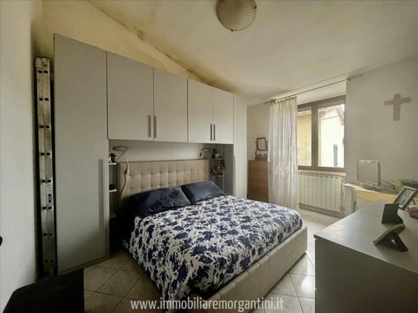 intera palazzina in vendita a Sarteano