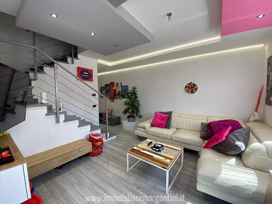 casa indipendente in vendita a Sarteano