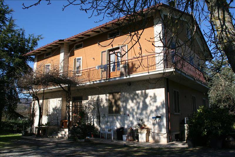 casa indipendente in vendita a Sarteano