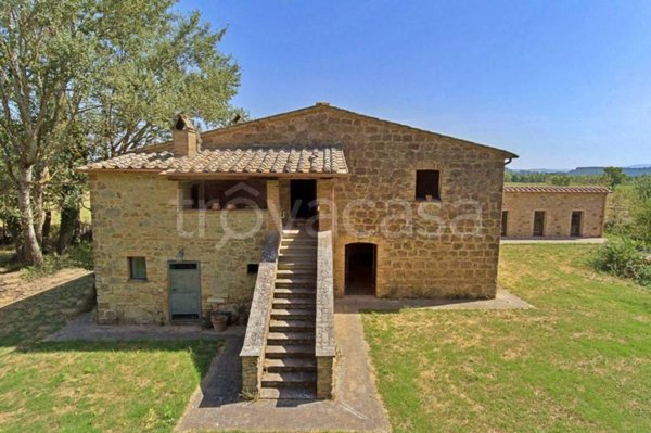 casa indipendente in vendita a Sarteano