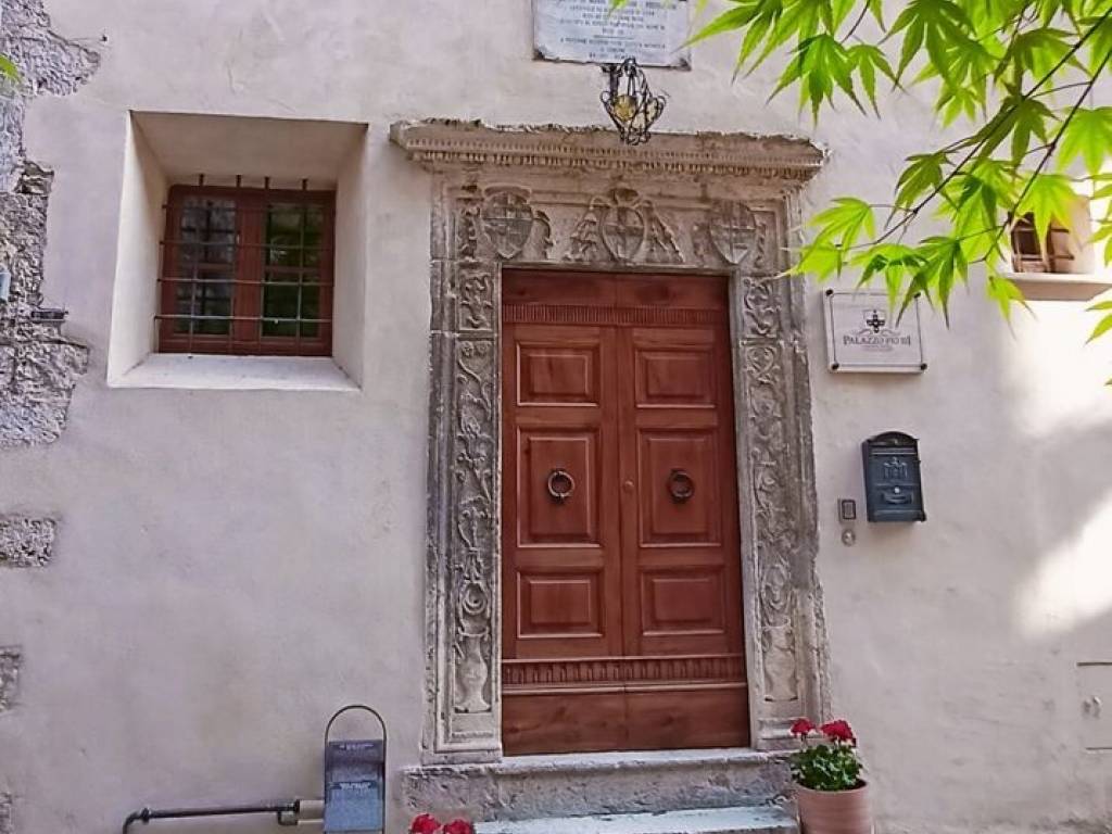 casa indipendente in vendita a Sarteano
