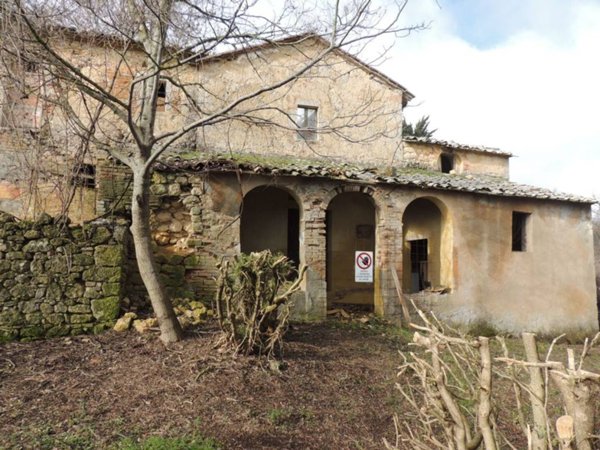 casa indipendente in vendita a Sarteano
