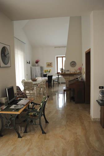 casa indipendente in vendita a Sarteano