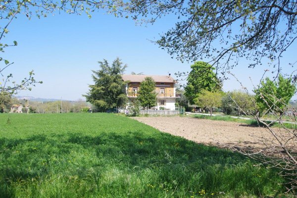 casa indipendente in vendita a Sarteano