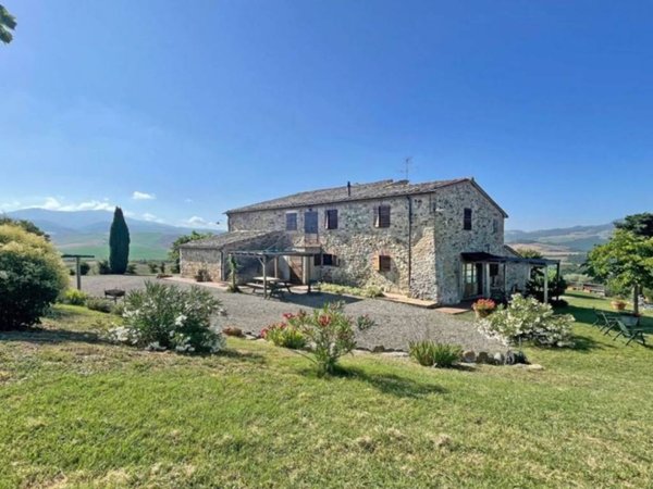 casa indipendente in vendita a Sarteano