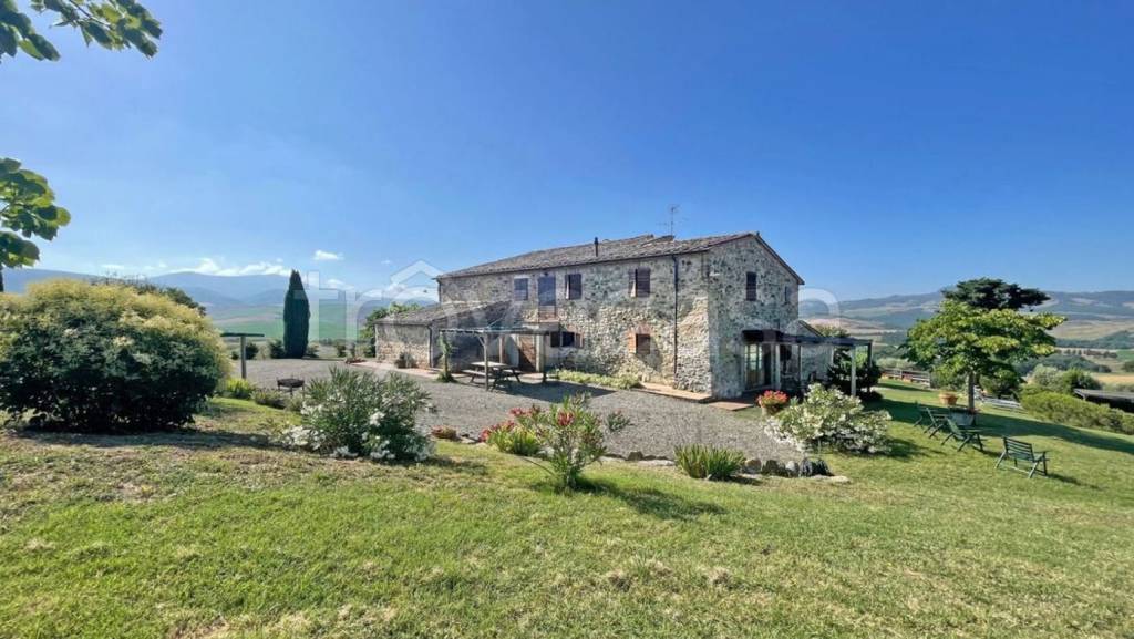 casa indipendente in vendita a Sarteano