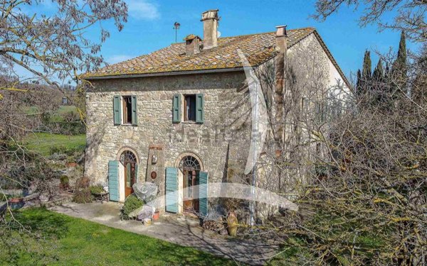 casale in vendita a Sarteano