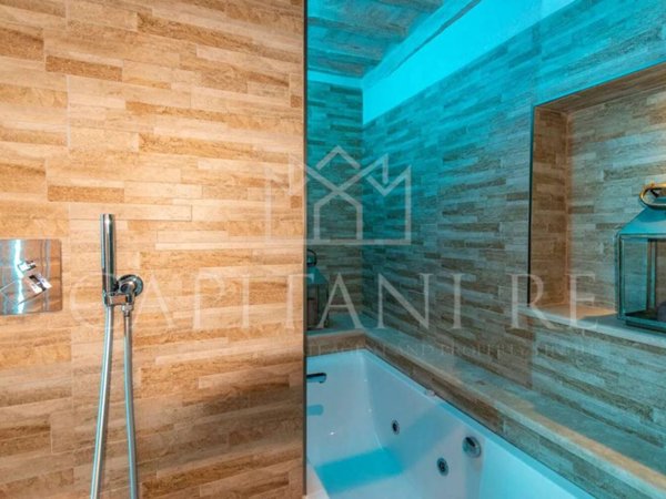 casa indipendente in vendita a Sarteano