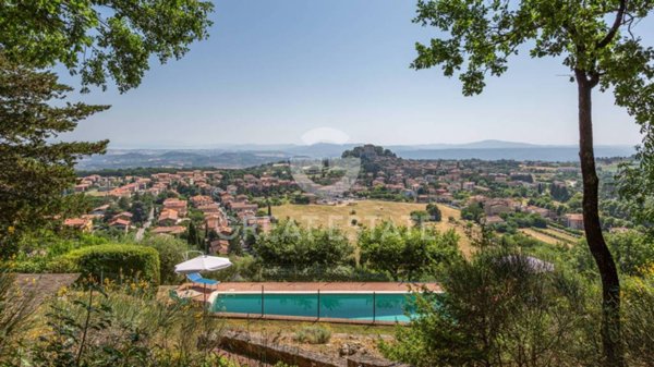 casa indipendente in vendita a Sarteano