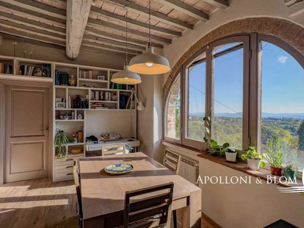 casa indipendente in vendita a Sarteano