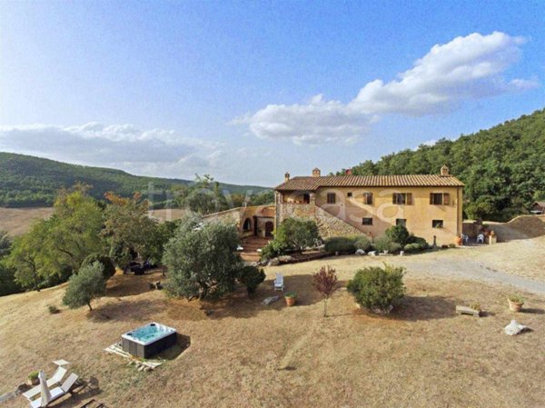 casa indipendente in vendita a Sarteano