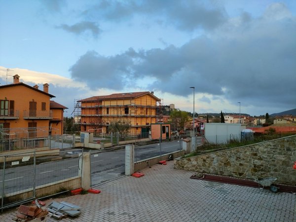 casa indipendente in vendita a Sarteano