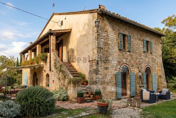 casale in vendita a Sarteano